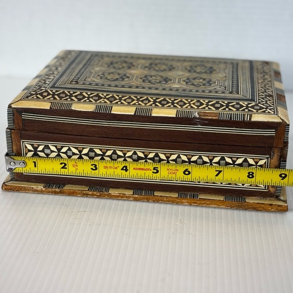 Middle Eastern Moroccan Moorish Inlaid Wooden Trinket Jewelry Box Side Hinge - Picture 10 of 16